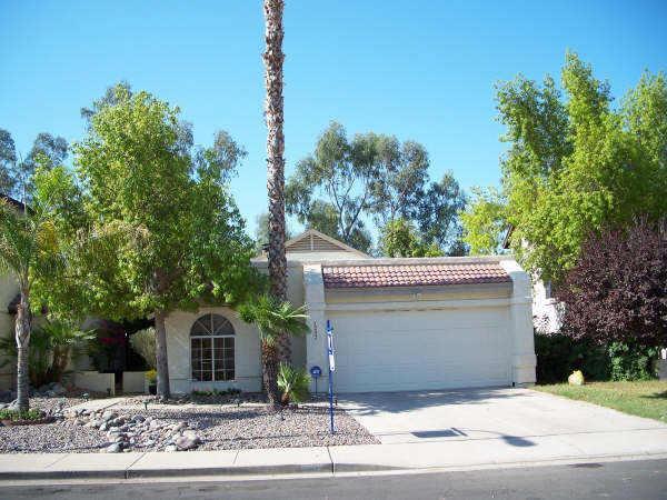 1203 W Manor St., Chandler, AZ 85224