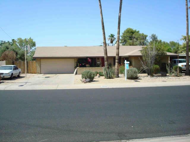 3830 E Shangri La Rd., Phoenix, AZ 85028