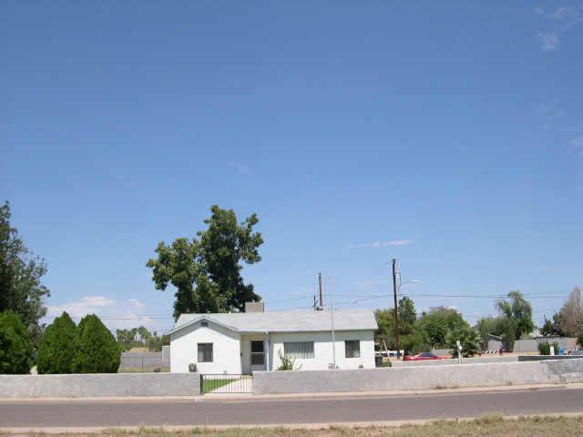 1702 W Montecito Ave., Phoenix, AZ 85015