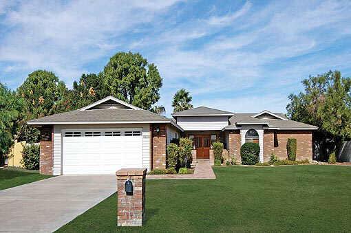 2602 E Lupine Ave., Phoenix, AZ 85028