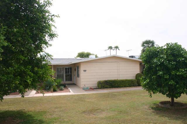 17611 N 104th Ave., Sun City, AZ 85373