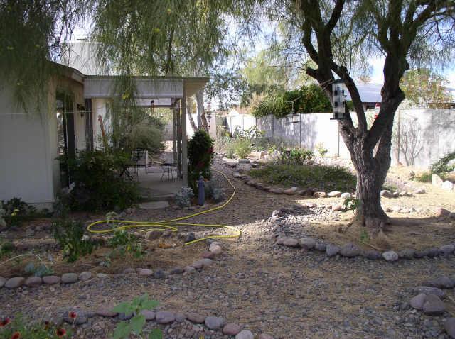 6210 W Zoe Ella Way, Glendale, AZ 85306