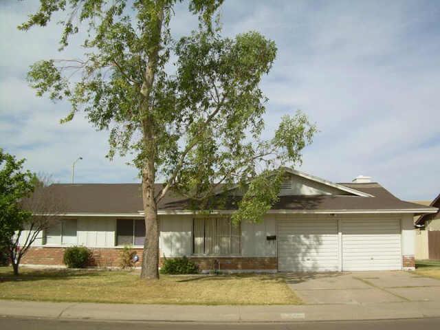 1896 E Greenway Dr., Tempe, AZ 85282