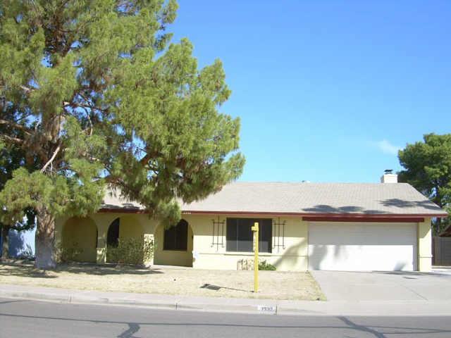 2332 E Riviera Dr., Tempe, AZ 85282