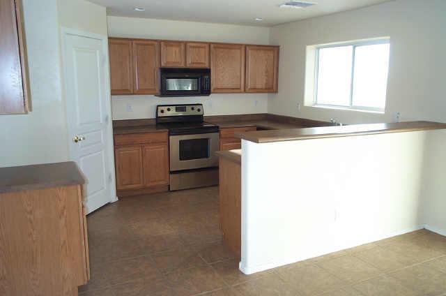 912 S 242nd Ln., Buckeye, AZ 85326