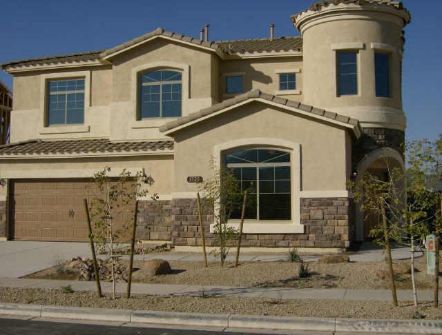 1528 E Apollo Rd., Phoenix, AZ 85042