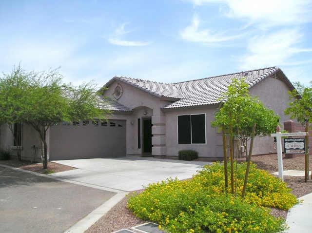 3322 E Tierra Buena Ln., Phoenix, AZ 85032