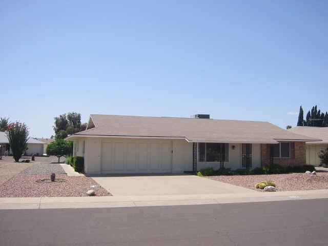 10105 W Pine Springs Dr., Sun City, AZ 85373