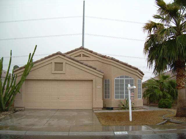 2757 E Redwood Ln., Ahwatukee, AZ 85048