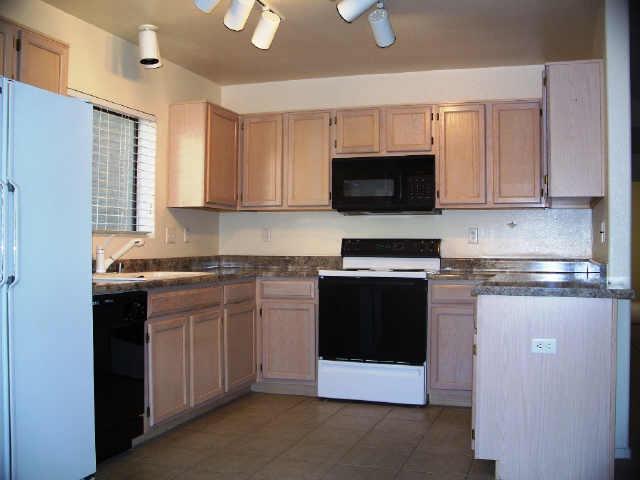 15050 N Thompson Peak Pkwy. #1040, Scottsdale, AZ 85260