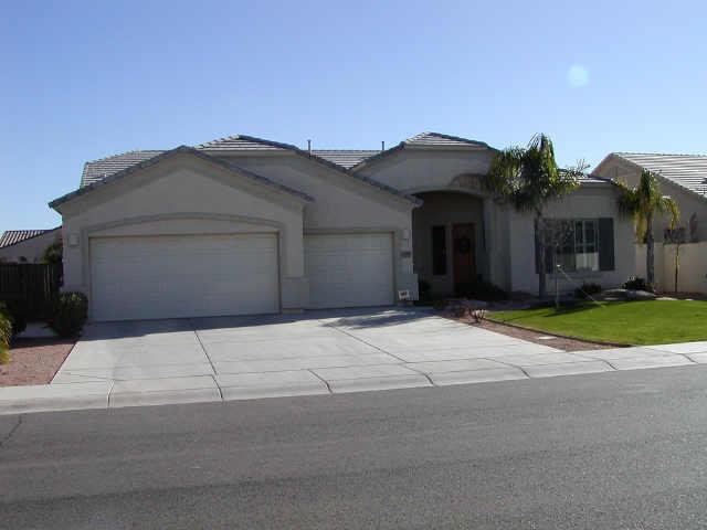 3049 E Parkview Dr., Gilbert, AZ 85295