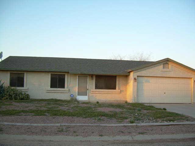 10466 W Mission Dr., Arizona City, AZ 85223