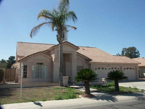 7639 W Mauna Loa Ln., Peoria, AZ 85381