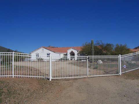 204 E Yearling Rd., Phoenix, AZ 85085