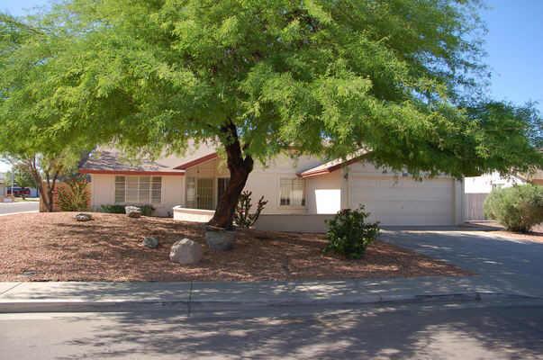 7833 W Hearn Rd., Peoria, AZ 85381