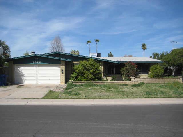 2322 E Manhatton Dr., Tempe, AZ 85282
