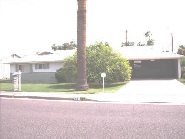 4211 E Mitchell Dr., Phoenix, AZ 85018