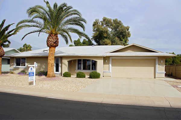 9926 W Signal Butte Cir., Sun City, AZ 85373