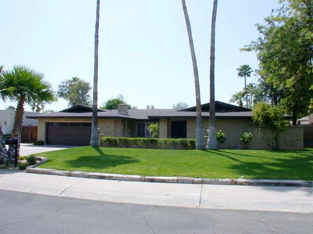 2517 E Mercer Ln., Phoenix, AZ 85028