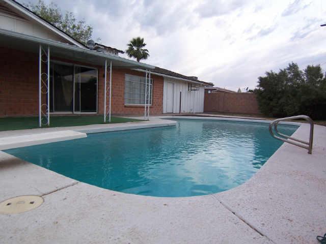 8430 E Oak St., Scottsdale, AZ 85257