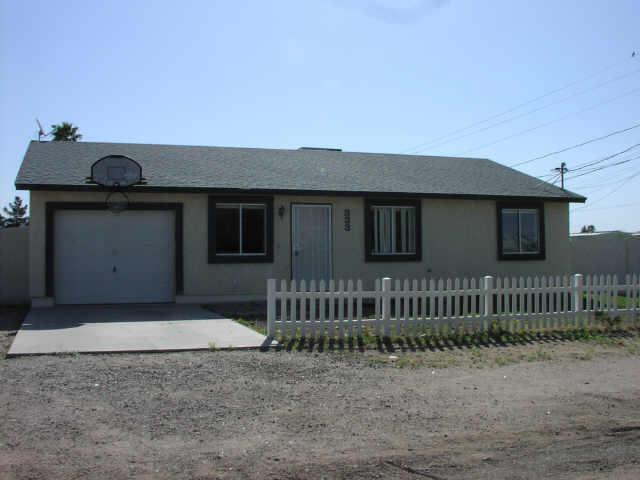 333 S Malcolm Dr., Apache Junction, AZ 85220
