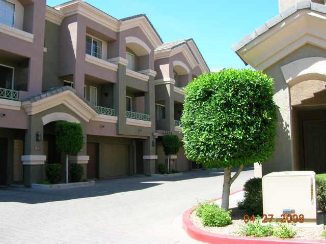 4455 E Paradise Village Pkwy. #1079, Phoenix, AZ 85032