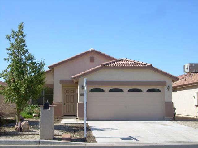 1021 E Santa Fiore St., Queen Creek, AZ 85242