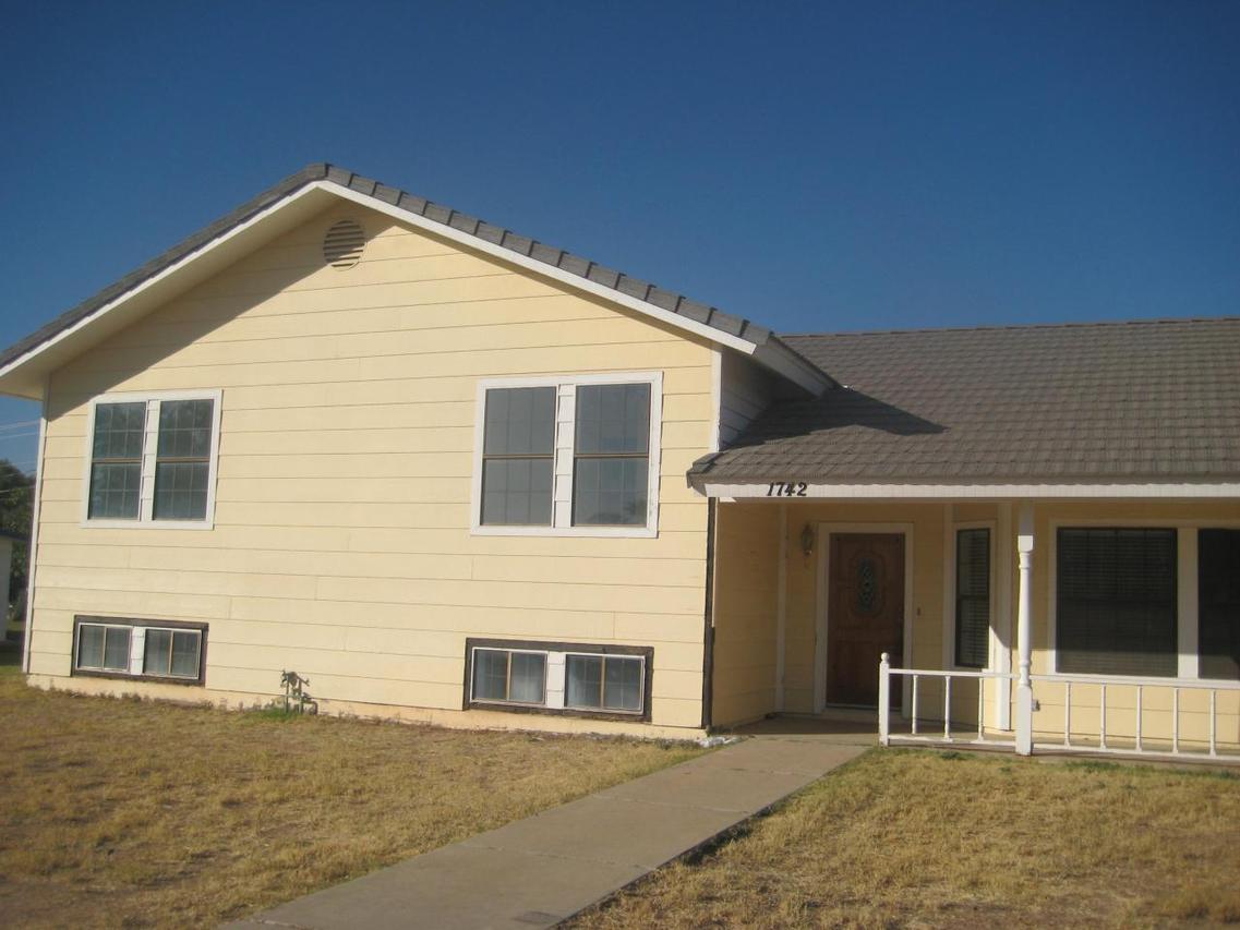 1742 E 7th Ave., Mesa, AZ 85204