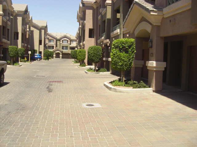 4455 E Paradise Village Pkwy. #1103, Phoenix, AZ 85032