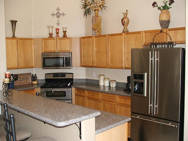 10877 W Loma Ln., Peoria, AZ 85345