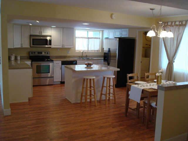 17614 N 8th Ave., Phoenix, AZ 85023