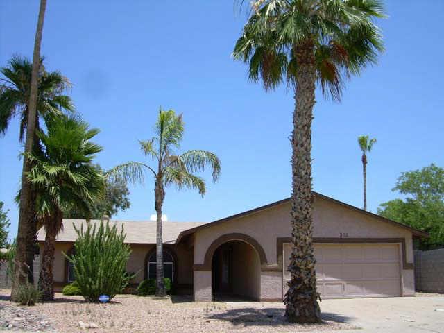 302 W Marlboro Dr., Chandler, AZ 85225