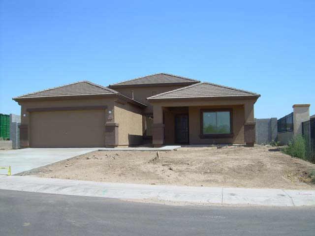 420 E Whyman Ave., Avondale, AZ 85323