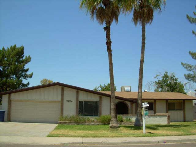 2124 E Fremont Dr., Tempe, AZ 85282