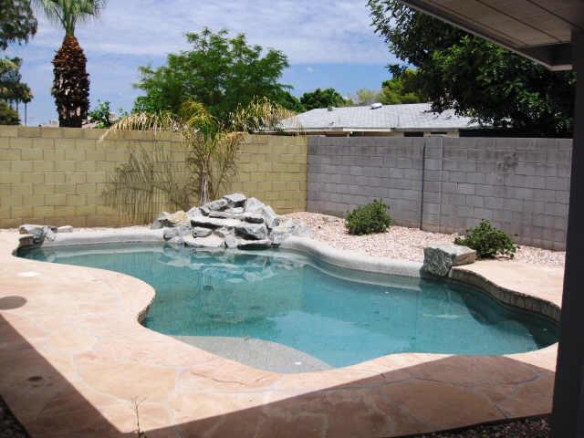 4152 W Paradise Dr., Phoenix, AZ 85029