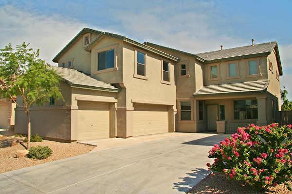 2329 W Straight Arrow Ln., Phoenix, AZ 85085