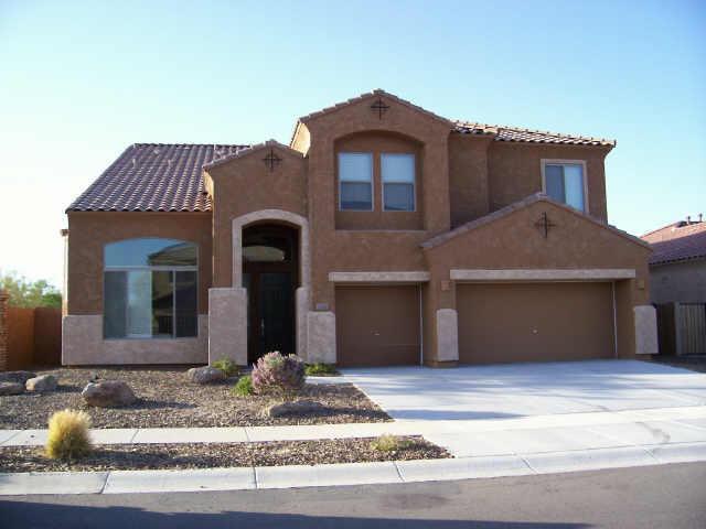 2214 W Eagle Feather Rd., Phoenix, AZ 85085