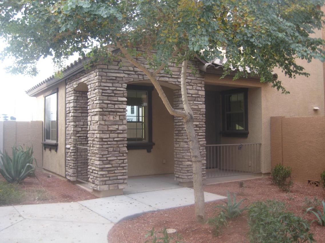 67 E Palomino Dr., Gilbert, AZ 85296