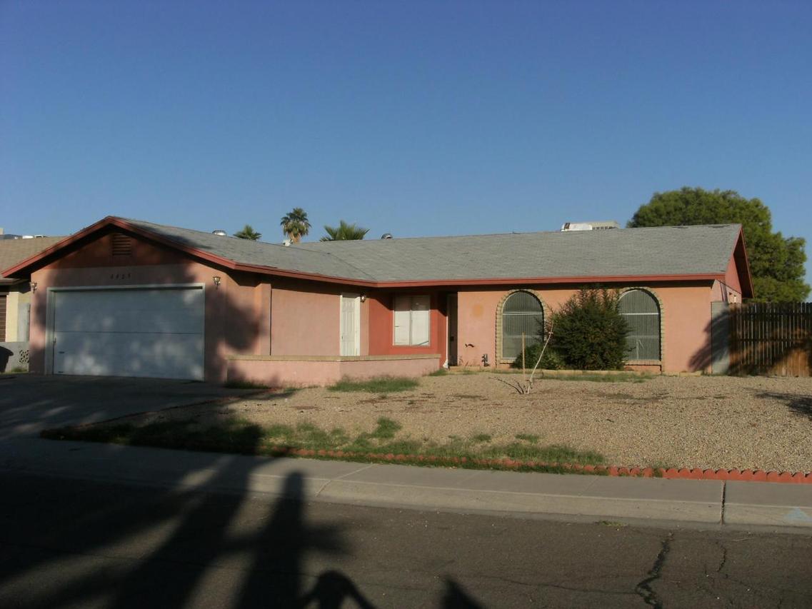 4425 N 76th Ln., Phoenix, AZ 85033