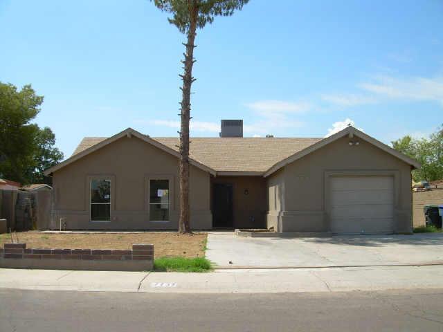 7737 W Hazelwood St., Phoenix, AZ 85033