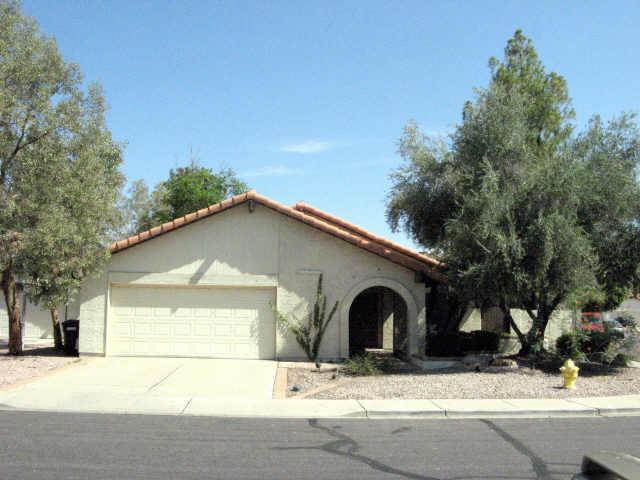 2302 W Lompoc Cir., Mesa, AZ 85202
