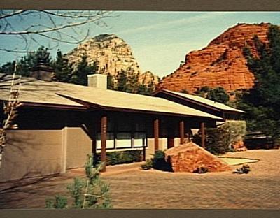 695 Mountain Shadows Dr., Sedona, AZ 86336