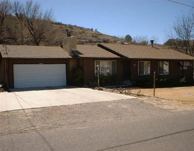 3615 N Montezuma Ave., Rimrock, AZ 86335