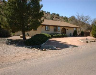 3685 N Montezuma Ave., Rimrock, AZ 86335