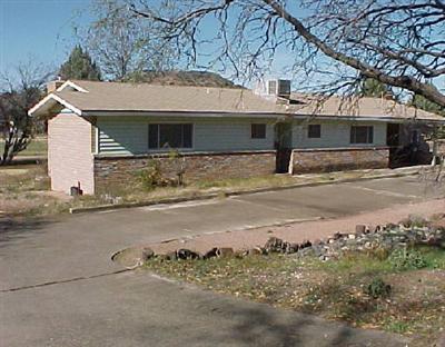 4496 N Montezuma Ave., Rimrock, AZ 86335