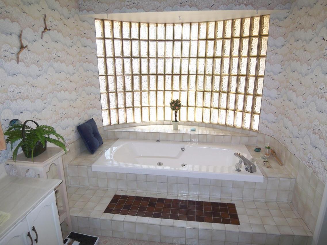 9708 W Stagecoach Ct., Sun City, AZ 85373