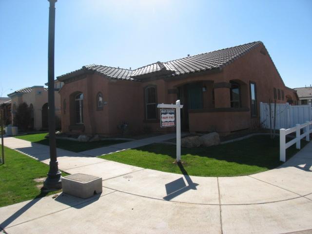 2969 E Pistachio St., Gilbert, AZ 85296
