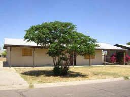1036 E Desert Ln., Phoenix, AZ 85042