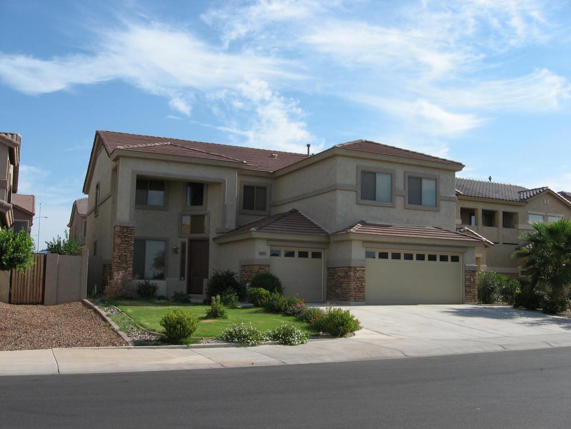 10716 E Medina Ave., Mesa, AZ 85209