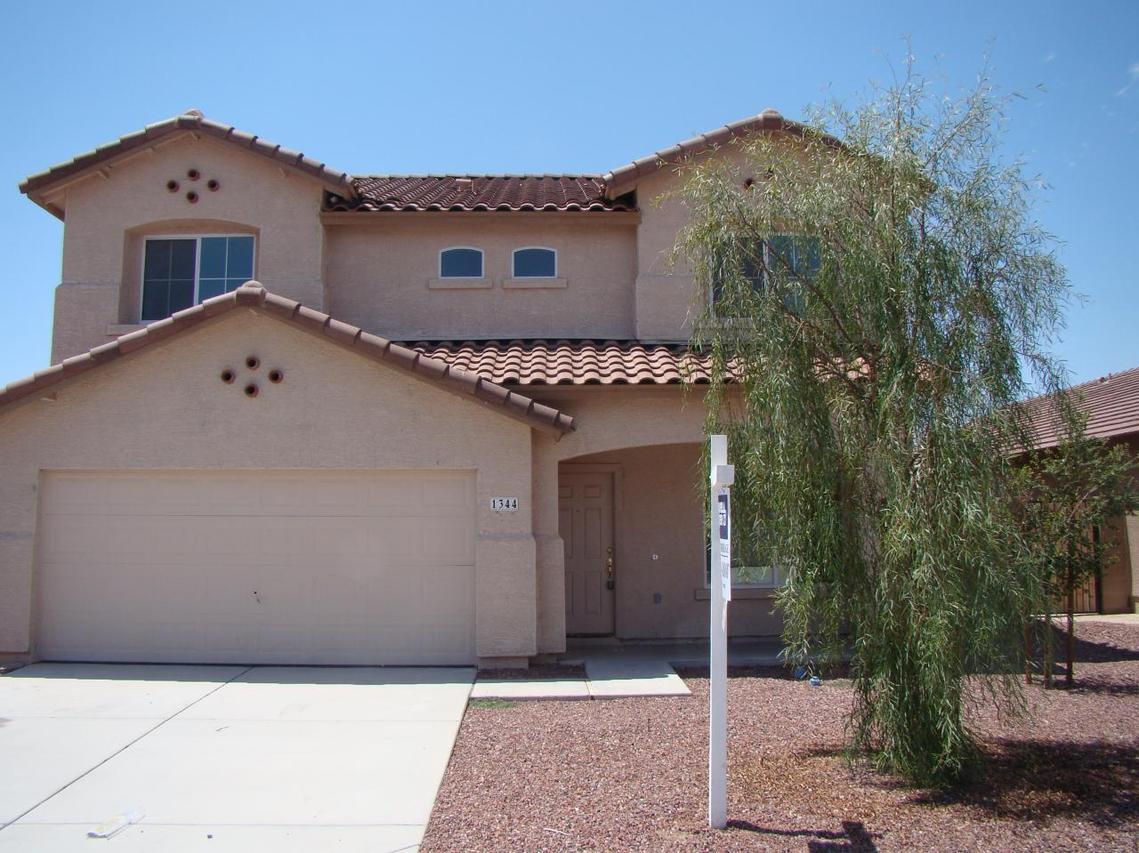 1344 S 220th Dr., Buckeye, AZ 85326